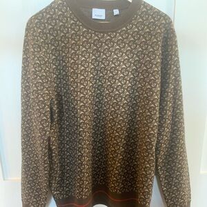 Authentic men’s Burberry sweater